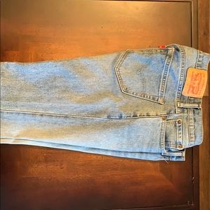 Levi Strauss & Co 511 Men’s Slim Fit Jeans